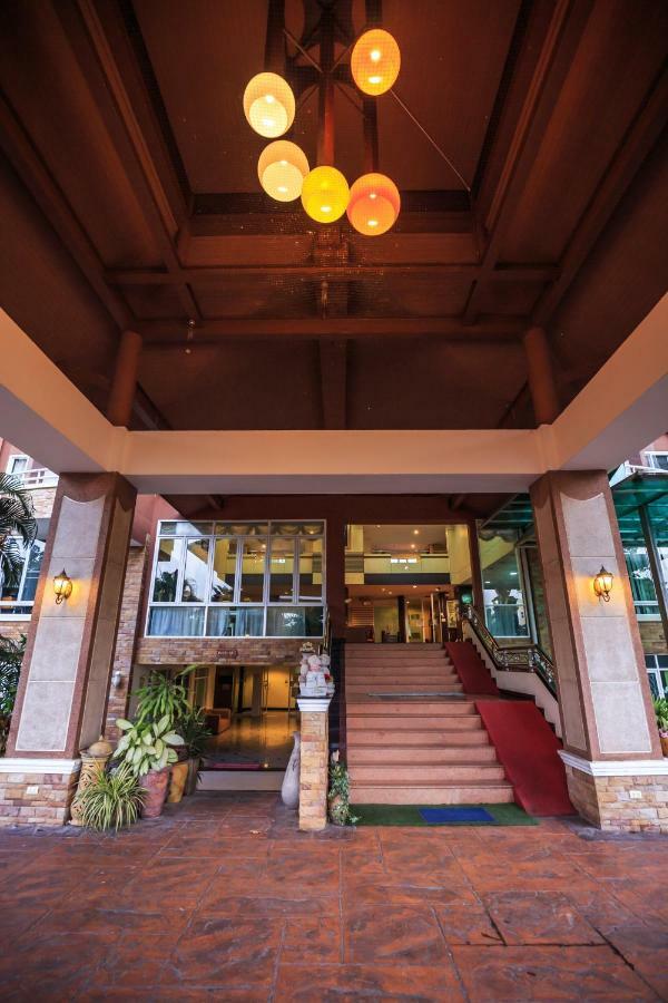 Kwanruen Resort Nakhon Ratchasima Bagian luar foto